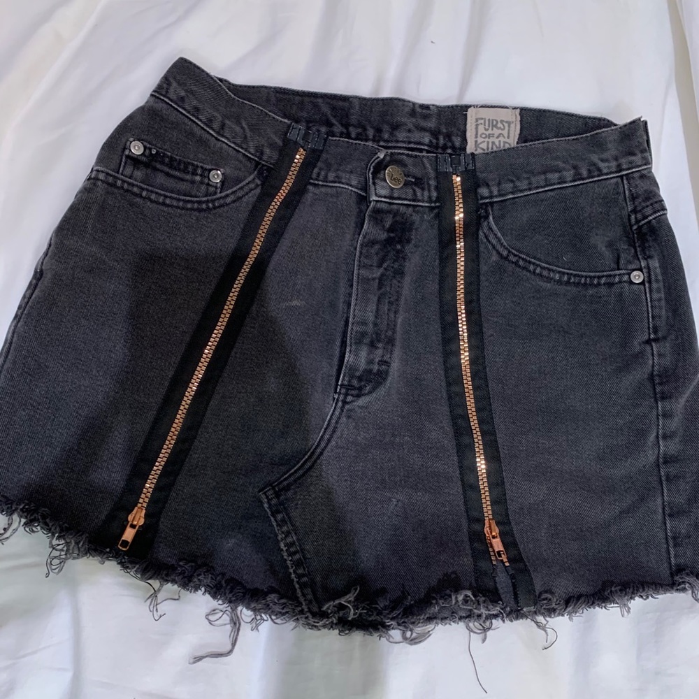LF skirt size 29 worn once!